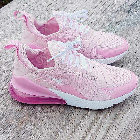 Nike Shoes - Nike Air Max 270 Streetwear/Lifestyle Shoes Size 5 Youth/6.5 Women